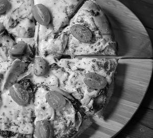 Tomato Pizza