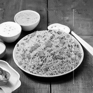 Chicken Schezwan Fried Rice