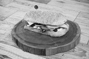 Veg Cheese Supreme Subwich   