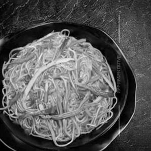 Chicken Lemongrass Special Rice Noodles