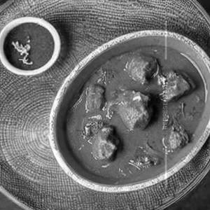 1Piece Fry Nanpuri With Tarka