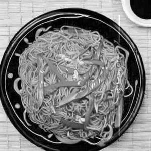 Chicken singapuri style noodles