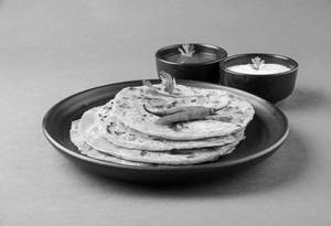 Tandoori Aloo Paratha(2pc)