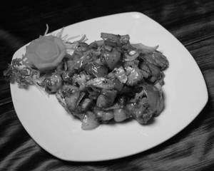Pork Plapad Prik Thai Dum