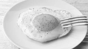 Egg Half Fry (Per Plate)