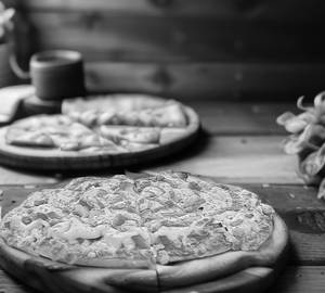 Hill pizza special