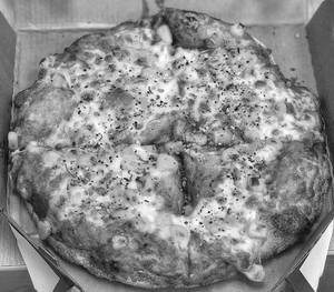 Cheese and Corn Pizza