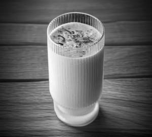 Gulkand rani lassi