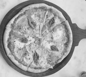 Chicken Salami Pizza 
