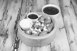 Paneer Whole Wheat Momos [8 Pcs]