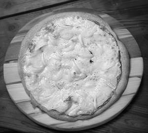 Onion pizza
