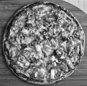 Tandoori Pasta Pizza
