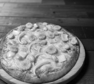 Baby corn pizza