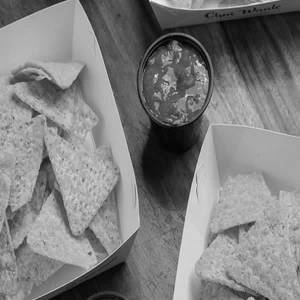 Cheese Nachos & Salsa Dip