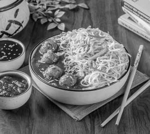 Veg Manchuian With Hakka Noodles
