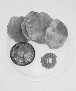 Puri Subzi With Imarti
