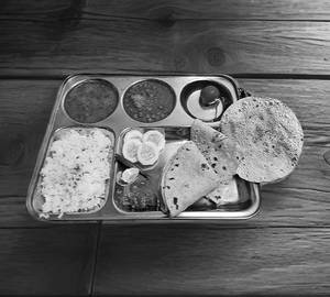 Veg special thali