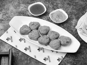 Crispy Tandoori Paneer Fritters (8 Pcs)