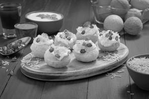 Dhahi Green Peas Puri [400 Gm, Serve-2]