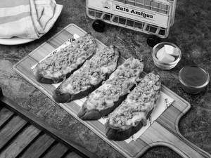 Chicken Bruschetta (4 Pcs)