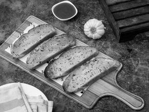 Garlic Bread (4 Pcs)