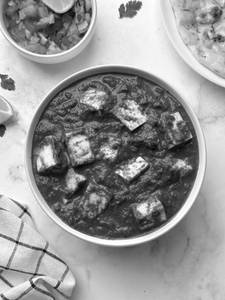 Palak Paneer (8 Pcs)