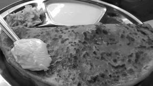 Paneer Paratha Meal