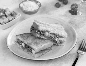 Paneer Korma Sandwich