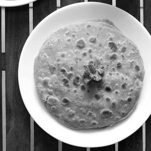 Plain Muli Paratha