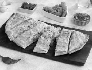 Red Paprika And Chicken Tikka Stuffed Garlic Bread