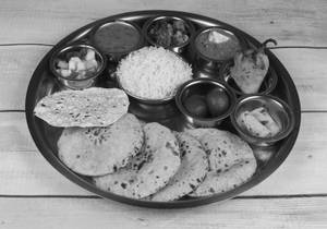 Party Combo With Sweet (5 Persons)