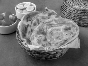 Malai Reshmi Paratha
