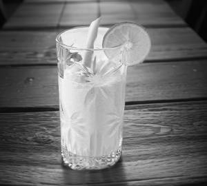 Green apple lassi