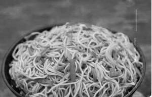Egg Hakka Noodles