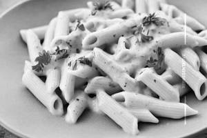 White Sauce Pasta