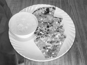 Lal mirchi paratha