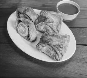 Egg Puff [2 Pieces]