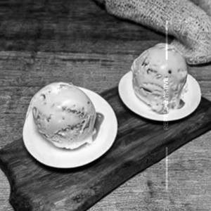 Roasted Almond Ice Cream