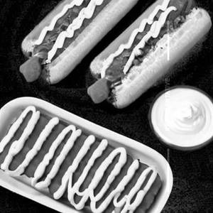 Veg Paneer Or Corn Hotdog Roll