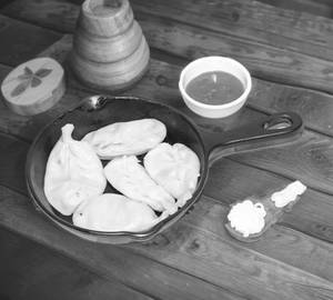 Veg cheesee momo