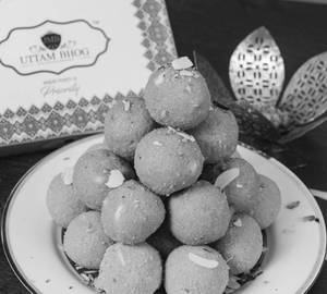 Besan Ladoo
