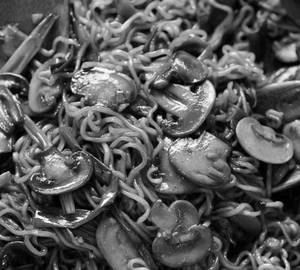 Mushroom mix noodles