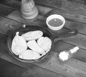Cheesee chicken butter momo