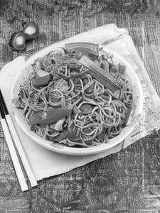 Chicken Hakka Noodles