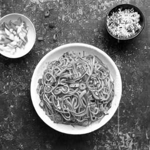 Veg Chilli Garlic Noodles