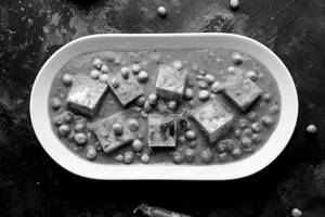 Matar Paneer