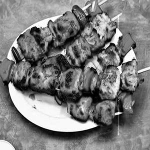 Chicken Tandoori Kabab Garlic Bread