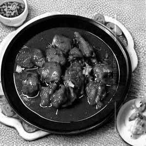 Chicken in schezwan sauce