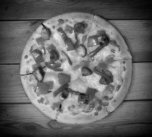Chicken delight pizza
