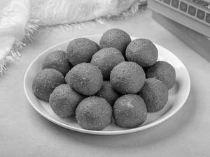 Besan Ladoo